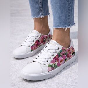 Nine West Women’s Floral Low Top Sneakers 7.5 Pink White Lace Up Casual Shoes